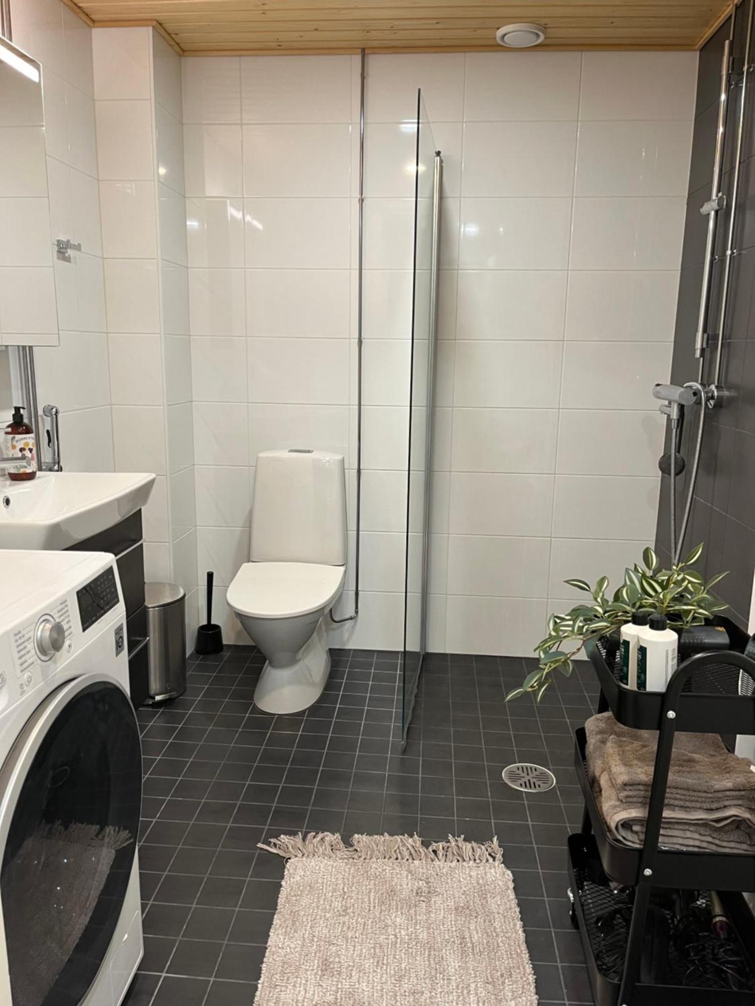 Studio Vip - Close To Airport And Tikkurila Train Station Vantaa Exterior photo